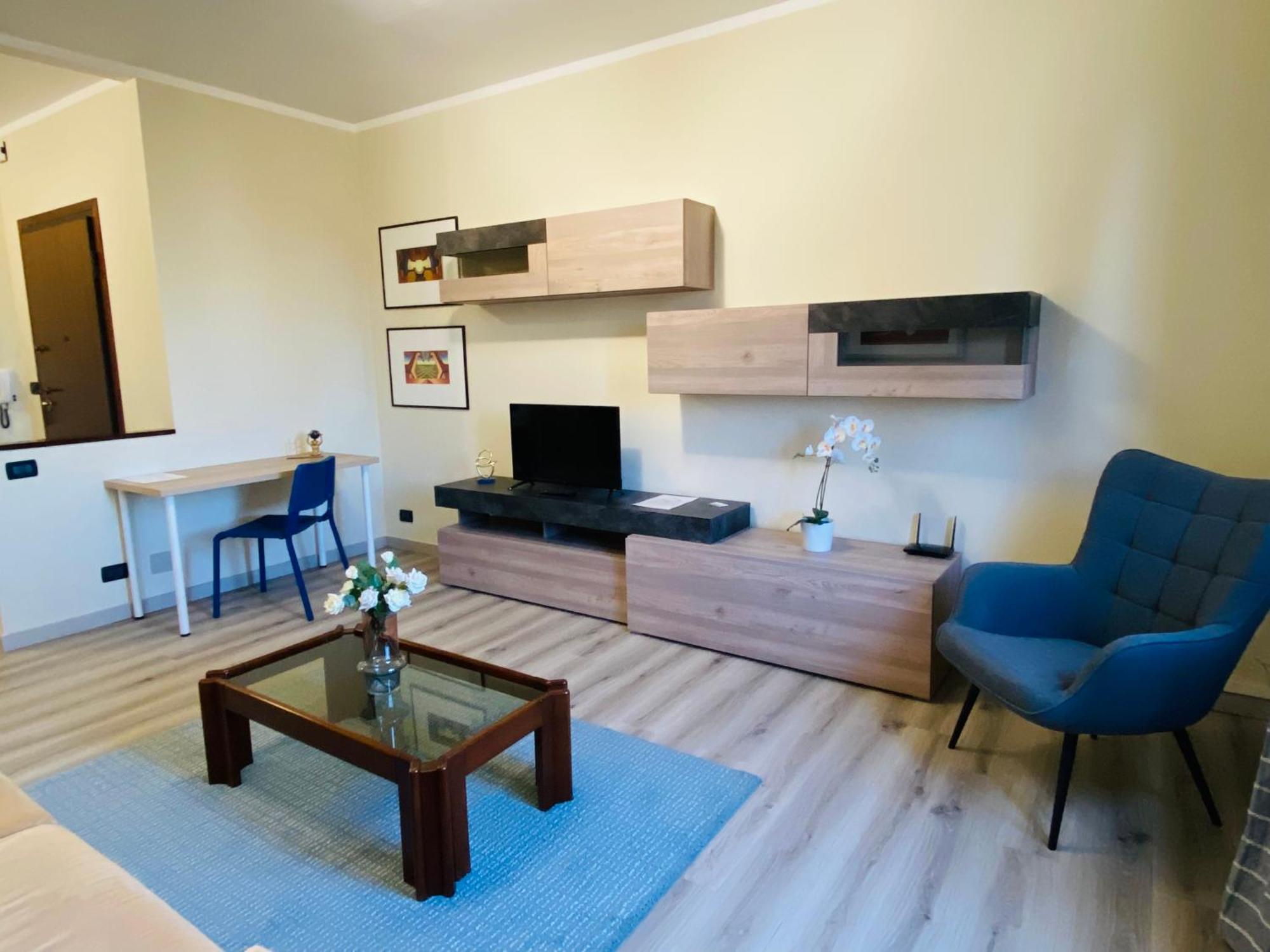 Elegante Appartamento Tre Amis - Doppio Garage & Free Wifi - Ac Centallo Экстерьер фото